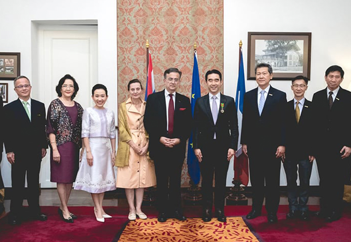คุณอัศวิน เตชะเจริญวิกุล รับมอบเครื่องอิสริยาภรณ์ ด้านการเกษตร ออร์เดอร์ ออฟ เมอริต อกริโกล ชั้น ‘ออฟีซีเย’ จากรัฐบาลฝรั่งเศส