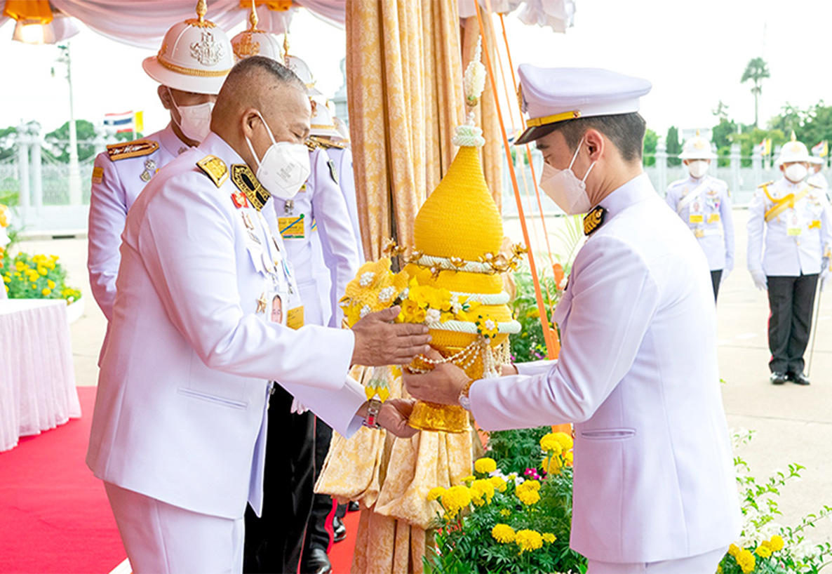 กลุ่มบีเจซี บิ๊กซี ร่วมพิธีอัญเชิญเครื่องราชสักการะและถวายพานพุ่มทูลเกล้าฯ เนื่องในโอกาสวันเฉลิมพระชนมพรรษา ๒๘ กรกฎาคม ๒๕๖๖
